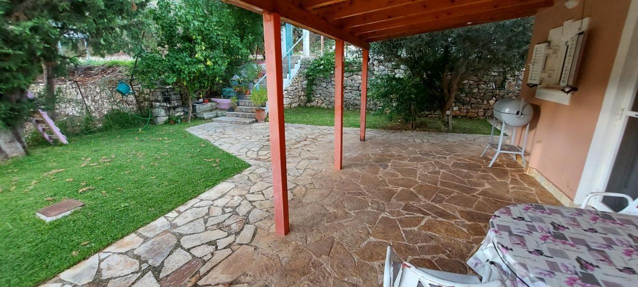 The Seasons Of Nickolas Agia Efimia Exterior photo